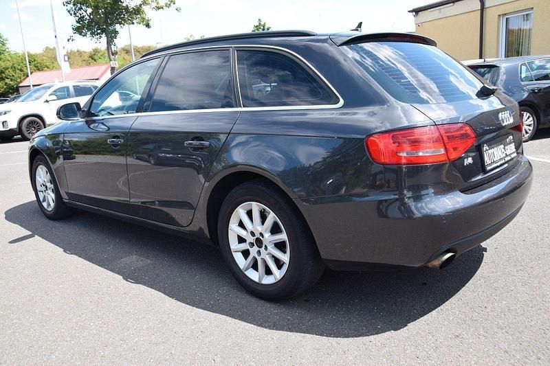 Gebraucht Audi A4 179 PS (131 kW) 2010 Grau Kombi