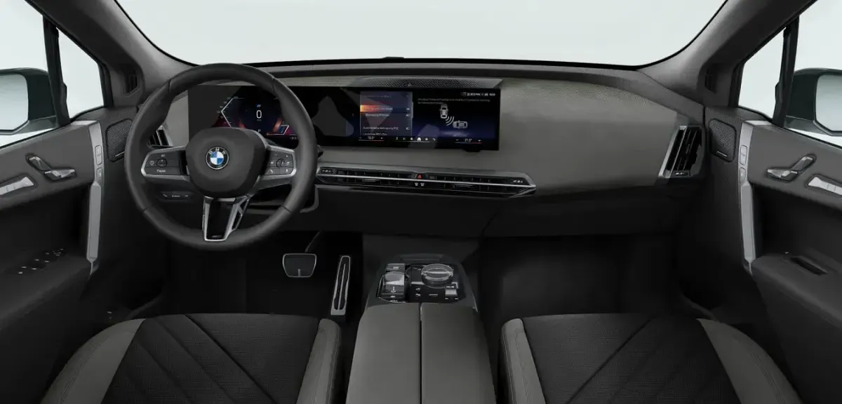 Gebraucht BMW iX Comfort Edition 300 kW (408 PS) 2025 Schwarz SUV