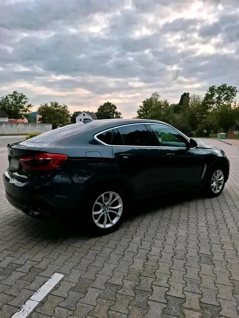 Gebraucht BMW X6 Sport Line 320 PS (235 kW) 2016 Braun SUV