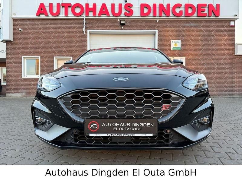 Gebraucht Ford Focus Performance Edition 280 PS (205 kW) 2021 Andere Limousine