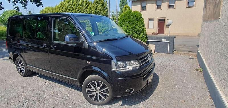 Gebraucht VW Multivan Highline 179 PS (131 kW) 2013 Van / Kleinbus