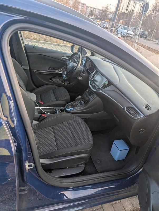Gebraucht Opel Astra 150 PS (110 kW) 2017 Blau Kombi