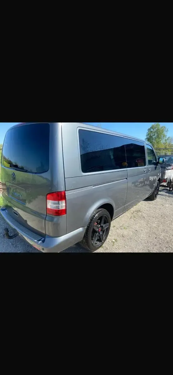 Gebraucht VW Transporter 190 PS (139 kW) 2010 Grau Van