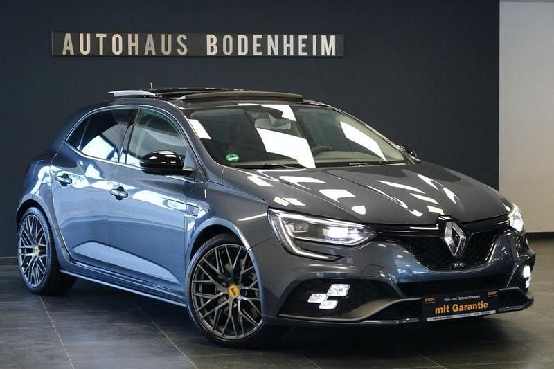 Grau Gebraucht 2019 Renault Mégane IV Bose Edition Limousine | 24.990 € - Bild 1/4