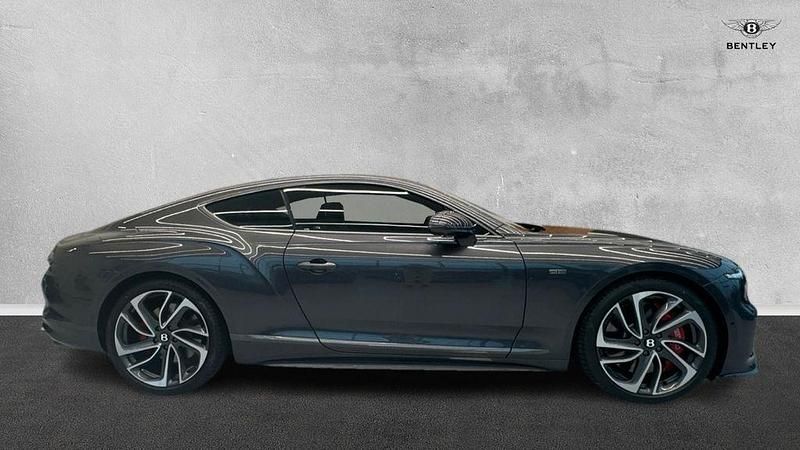 Neu Bentley Continental 790 PS (581 kW) 2025 Grau