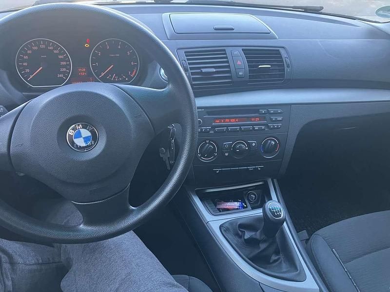 Gebraucht BMW 116 122 PS (89 kW) 2009 Kleinwagen