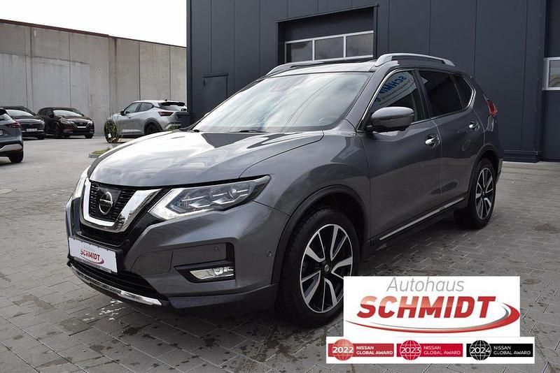 Gun metallic Gebraucht 2018 Nissan X-Trail Tekna SUV | 14.900 € (Fairer Preis) - Bild 1/4