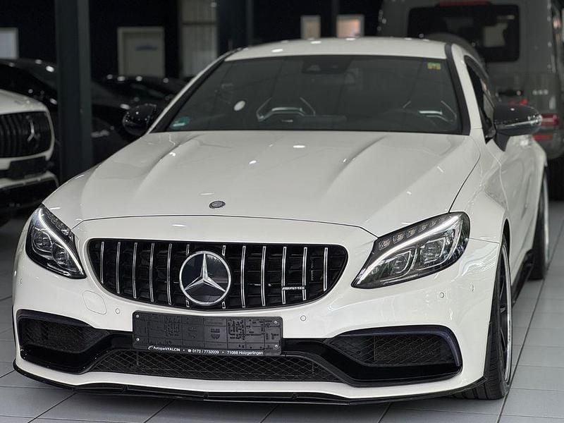 Weiß Gebraucht 2016 Mercedes C63S AMG AMG Edition 1 Coupé | 49.950 € (Superpreis) - Bild 1/4