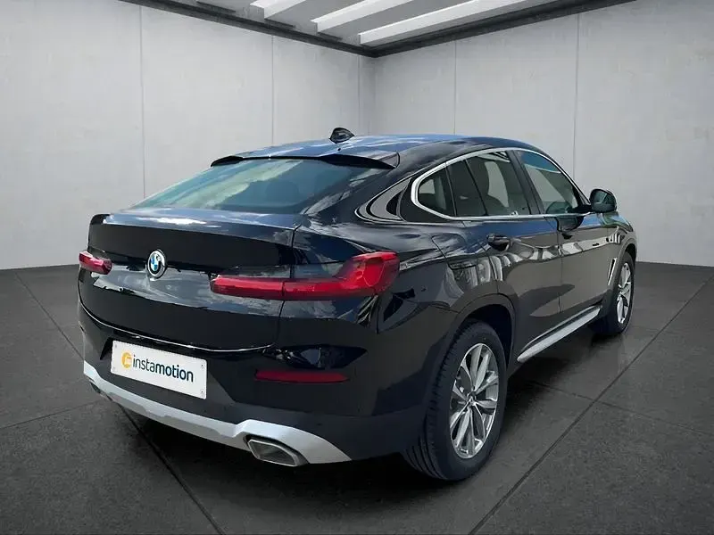 Gebraucht BMW X4 184 PS (135 kW) 2022 Schwarz SUV