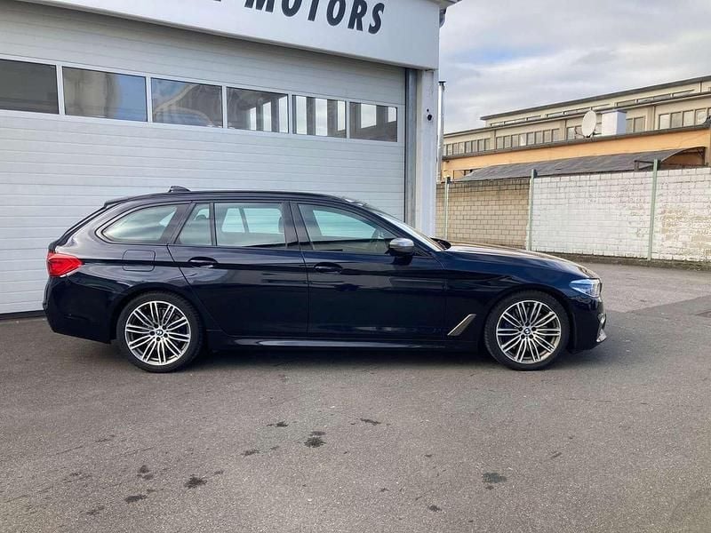 Używany BMW M550 400 KM (294 kW) 2019 Szary Sedan/Limuzyna
