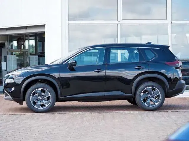 Neu Nissan X-Trail 163 PS (119 kW) 2026 Schwarz SUV