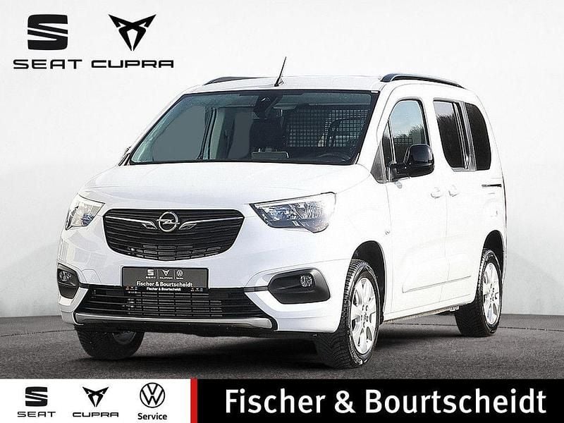 Gebraucht Opel Combo Life Ultimate 131 PS (96 kW) 2024 Weiß Van / Kleinbus