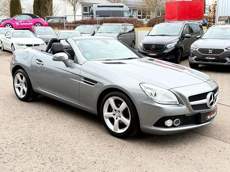 Gebraucht Mercedes SLK200 184 PS (135 kW) 2015 Silber Cabrio