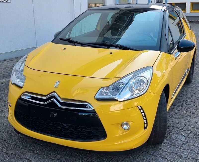 Gelb Gebraucht 2010 DS Automobiles DS3 | 3.500 € - Bild 1/4