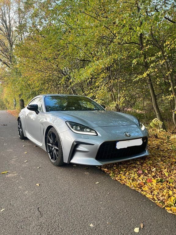 Gebraucht Toyota GR86 234 PS (172 kW) 2024 Silber Coupé