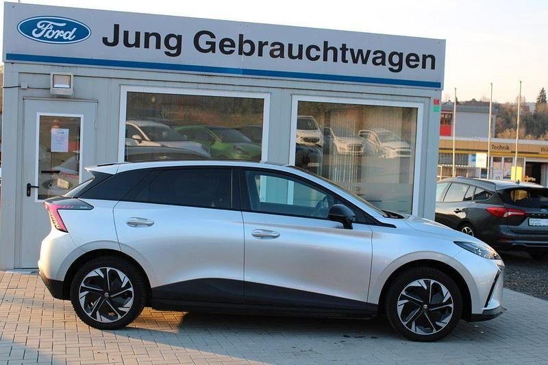 Gebraucht MG MG4 EV Luxury 150 kW (204 PS) 2023 Kleinwagen