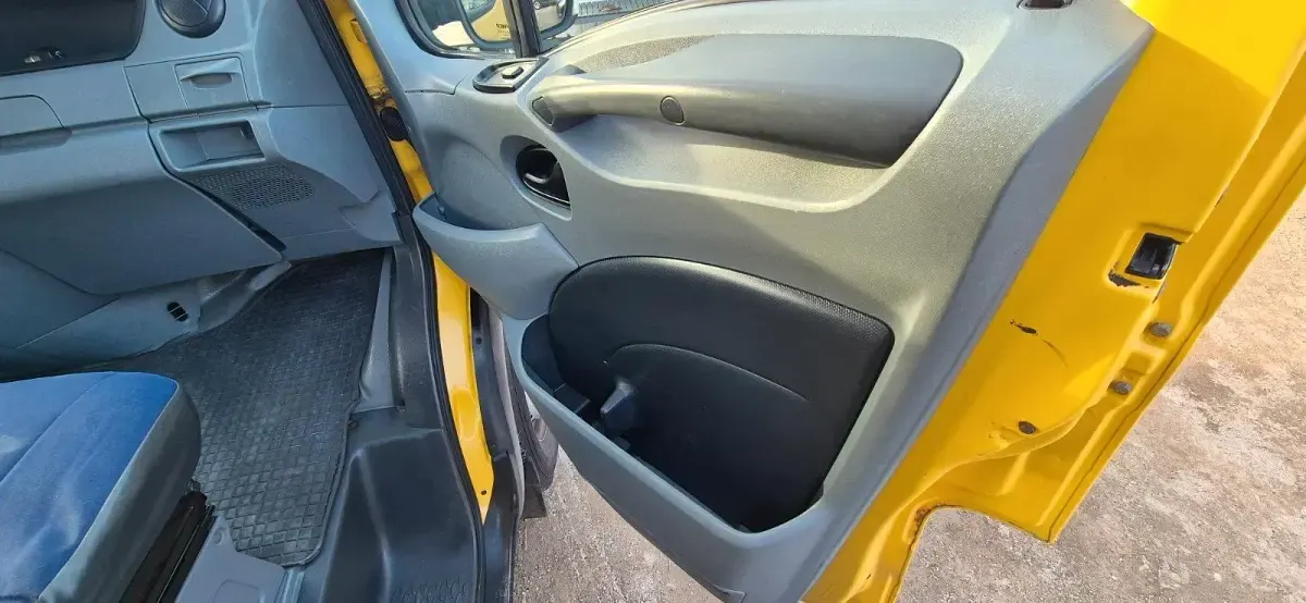 Używany Iveco Daily 116 KM (85 kW) 2006 Żółty