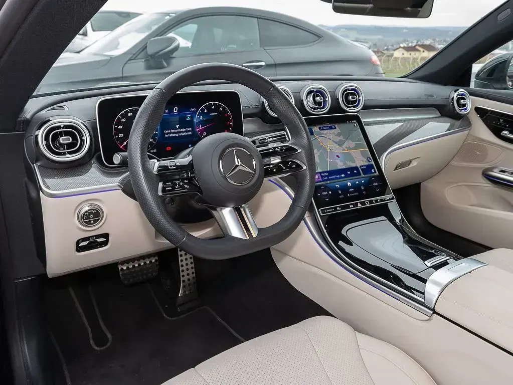 Gebraucht Mercedes 180 170 PS (125 kW) 2025 Unilack schwarz Limousine