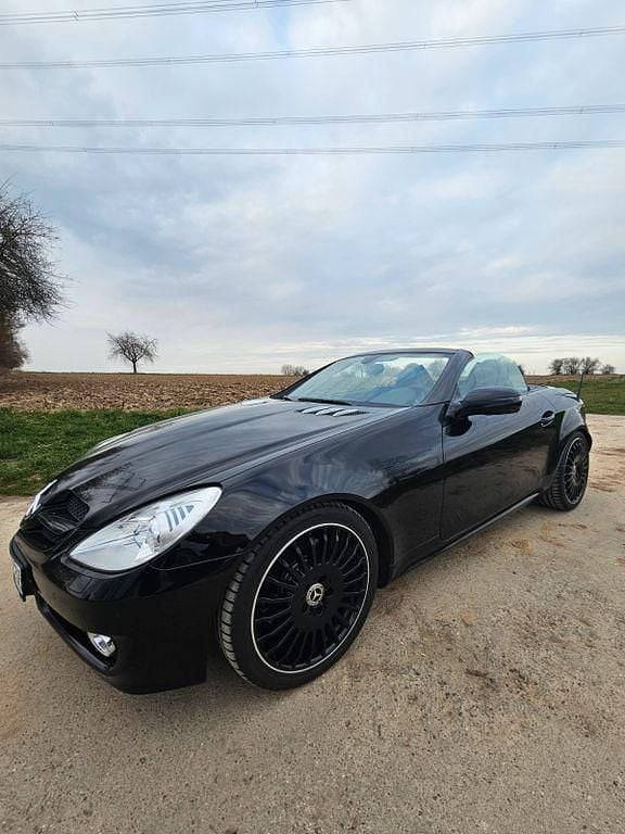 Gebraucht Mercedes SLK350 305 PS (224 kW) 2008 Schwarz Cabrio