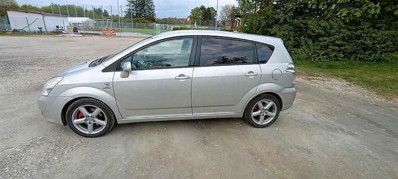 Gebraucht 2006 Toyota Corolla Verso Van / Kleinbus | 3.000 € (Fairer Preis) - Bild 1/4