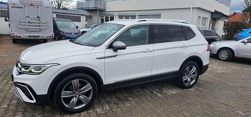 Używany VW Tiguan Elegance 150 KM (110 kW) 2022 Biały SUV