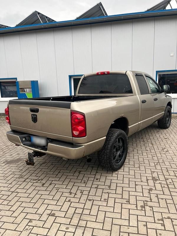 Gebraucht Dodge Ram 349 PS (256 kW) 2008 Gold Pickup