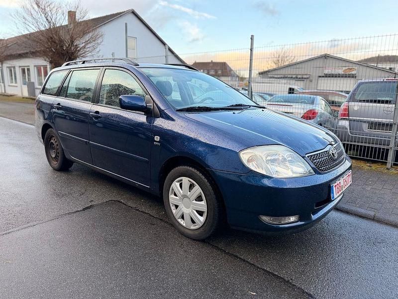 Gebraucht Toyota Corolla 97 PS (71 kW) 2002 Blau Kombi