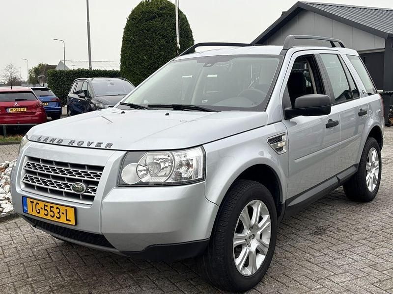 Grau Gebraucht 2009 Land Rover Freelander 2 SUV | 5.950 € (Fairer Preis) - Bild 1/4
