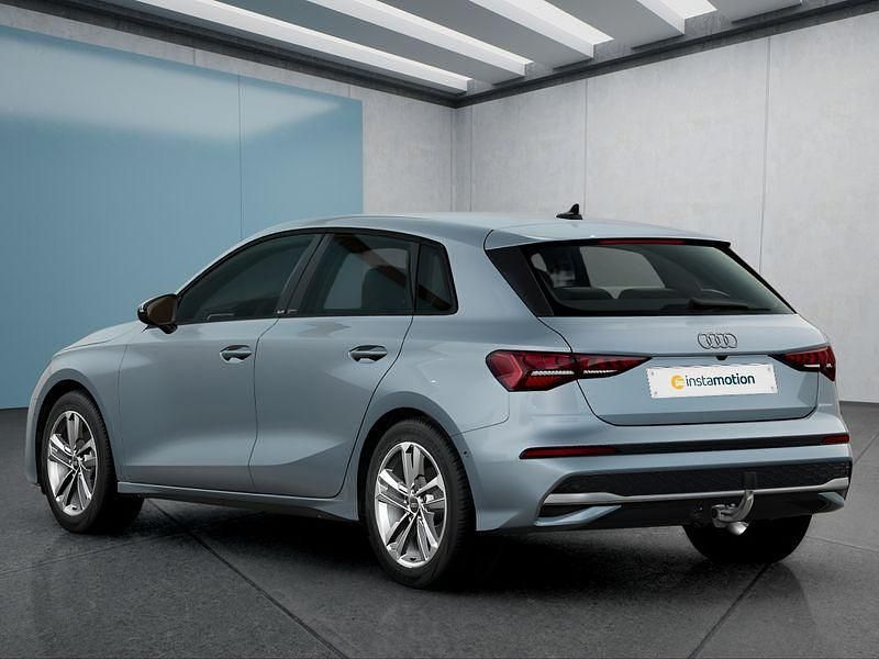 Gebraucht Audi A3 Sportback 116 PS (85 kW) 2024 Grau Kleinwagen