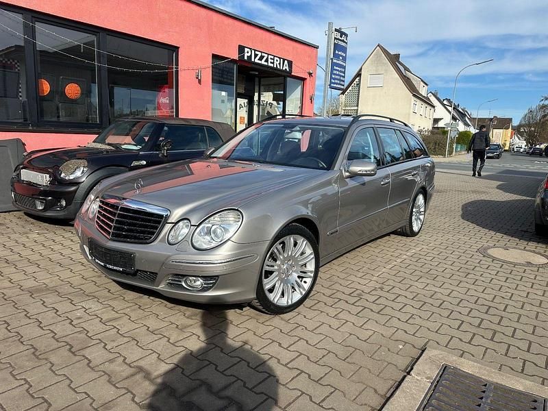 Gebraucht Mercedes E280 190 PS (139 kW) 2006 Silber Kombi