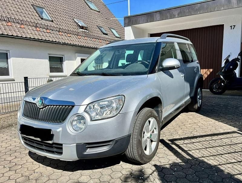 Gebraucht Skoda Yeti Plus Edition 160 PS (117 kW) 2012 Silber SUV