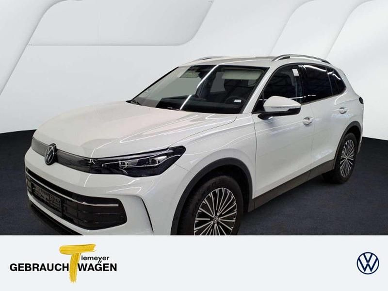 Weiß Gebraucht 2024 VW Tiguan Life SUV | 31.510 € (Fairer Preis) - Bild 1/4