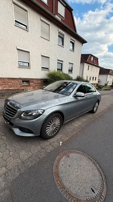 Gebraucht Mercedes C220 Avantgarde 170 PS (125 kW) 2014 Silber Limousine