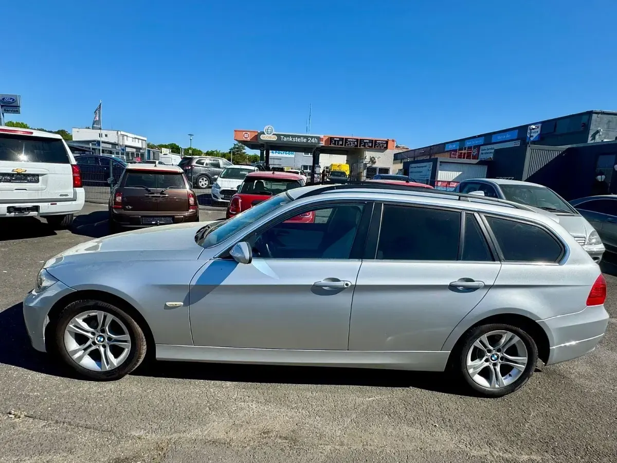 Second-hand BMW 325 218 CP (160 kW) 2008 Argintiu Break