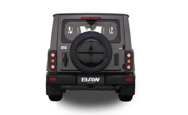 Neu BAW 212 166 PS (122 kW) 2026 Grau metallic
