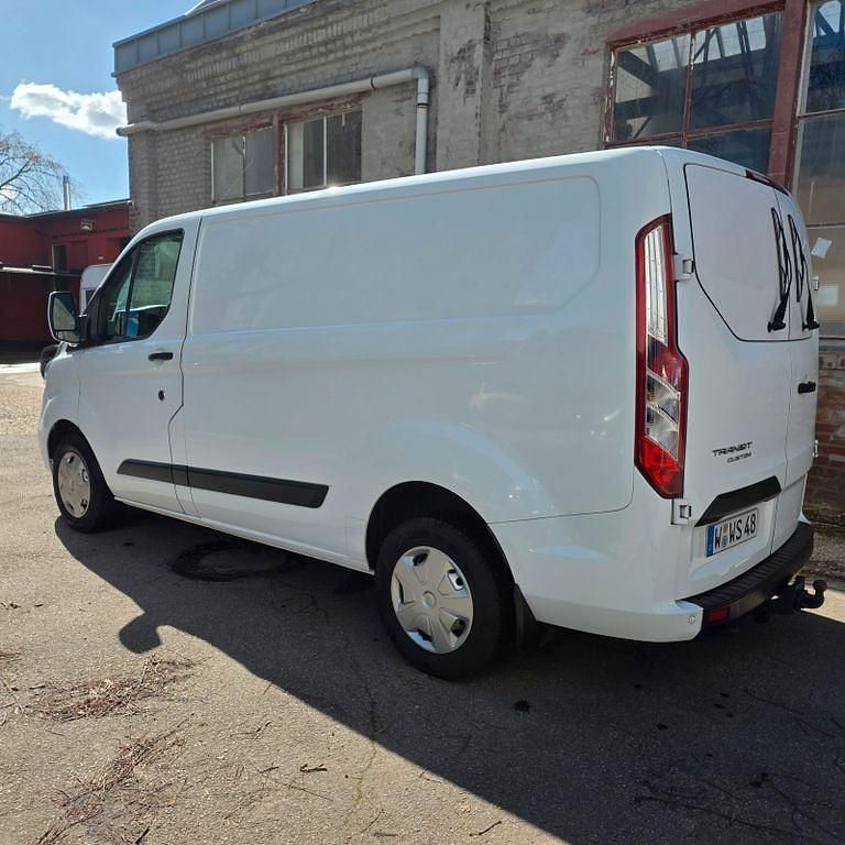 Second-hand Ford Transit Custom 105 CP (77 kW) 2021 Alb Monovolum