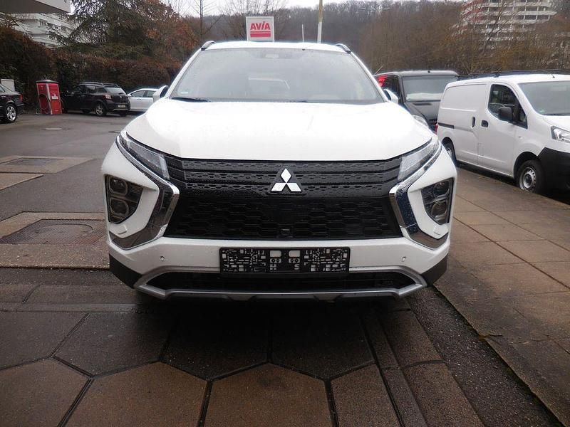 Gebraucht Mitsubishi Eclipse Cross Select 188 PS (138 kW) 2021 Weiß SUV