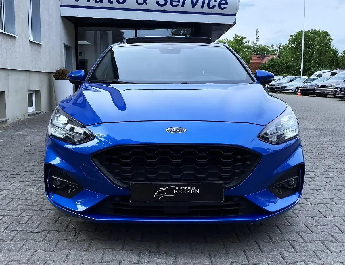 Gebraucht Ford Focus ST-Line 150 PS (110 kW) 2018 Blau Limousine