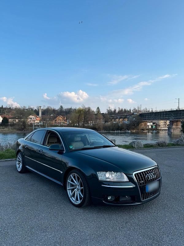 Second-hand Audi A8 326 CP (239 kW) 2007 Verde Berlinǎ