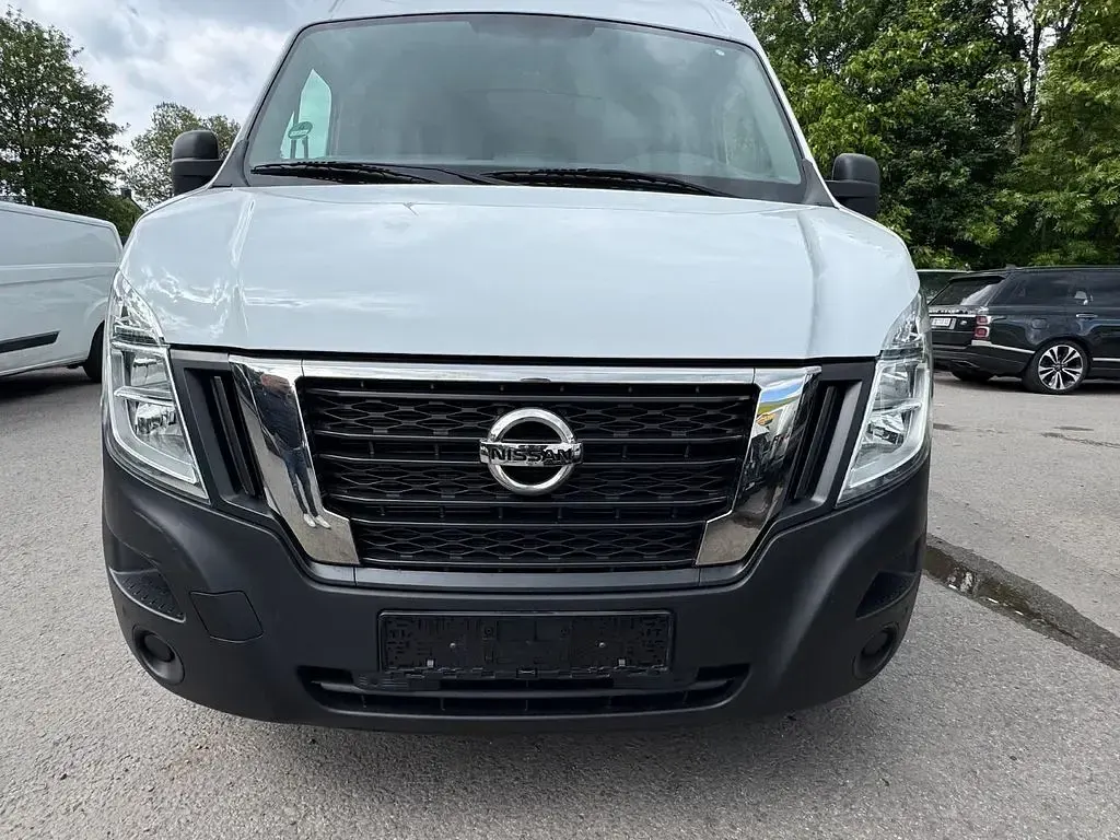 Gebraucht Nissan Interstar N-Connecta 165 PS (121 kW) 2024 Weiß Van
