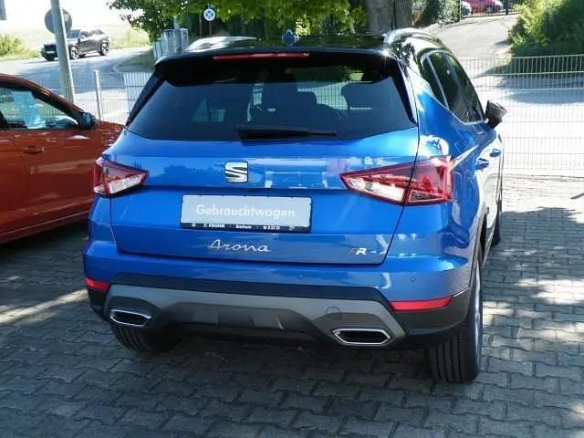 Gebraucht Seat Arona FR 110 PS (80 kW) 2022 Saphirblaumitternachtsschwarz (metallic) SUV