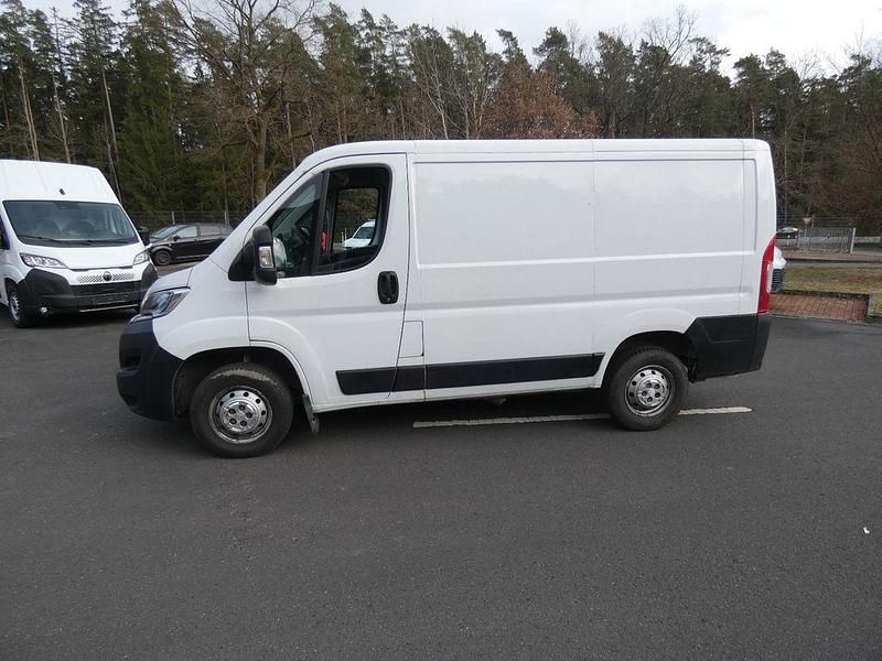 Gebraucht Citroën Jumper 140 PS (102 kW) 2022 Weiß Van / Kleinbus