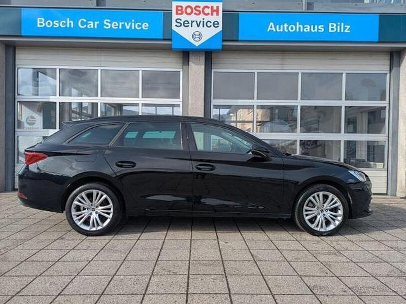 Gebraucht Seat Leon Style 150 PS (110 kW) 2022 Schwarz Limousine