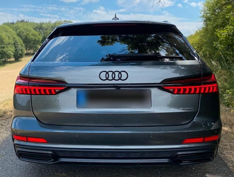 Gebraucht Audi A6 Sport 367 PS (269 kW) 2020 Grau Kombi