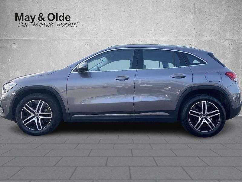 Gebraucht Mercedes GLA200 Progressive 150 PS (110 kW) 2021 Grau SUV