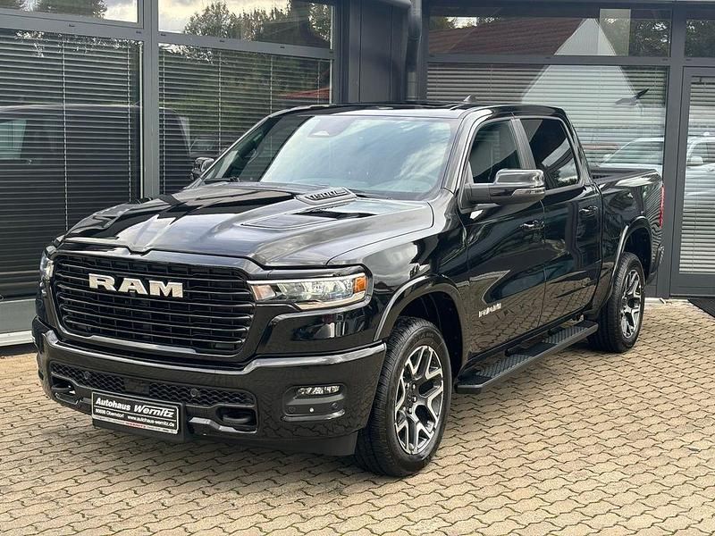 Gebraucht Dodge Ram 420 PS (308 kW) 2024 Diamond black Pickup