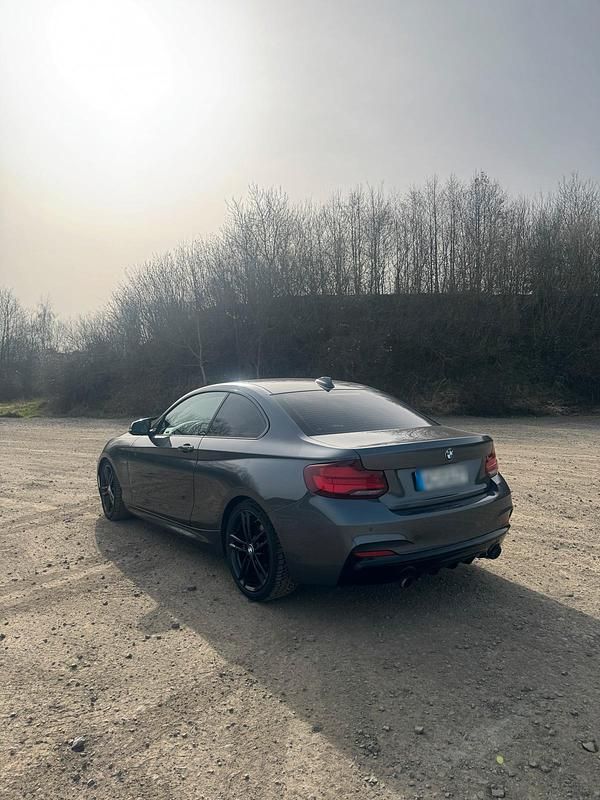 Gebraucht BMW 218 M Sport 140 PS (102 kW) 2019 Grau Coupé