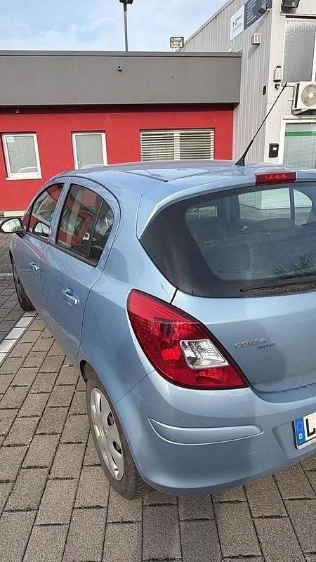 Gebraucht Opel Corsa 81 PS (59 kW) 2009 Blau Kleinwagen