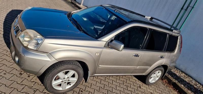 Gebraucht Nissan X-Trail 165 PS (121 kW) 2006 Grau SUV