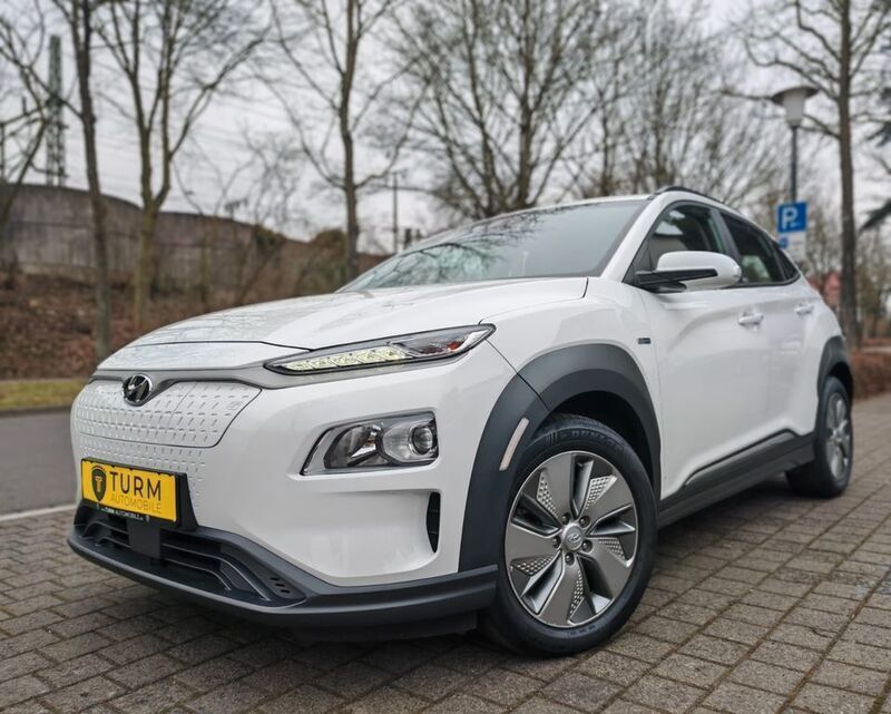 Weiß Gebraucht 2021 Hyundai Kona SUV | 19.990 € (Superpreis) - Bild 1/4